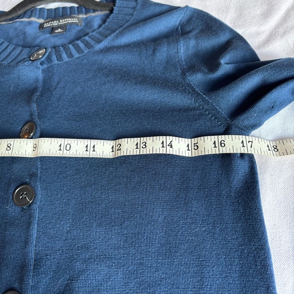 BR BANANA REPUBLIC I US S Extra Fine Italian Merino Wool Cardigan I Blue - Picture 8 of 9